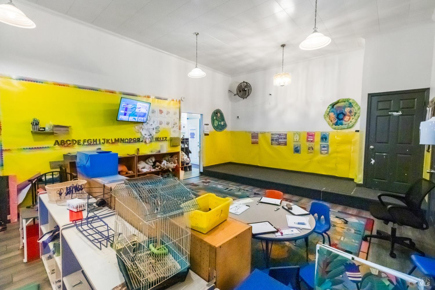 671 9th Street Richmond CA 94801