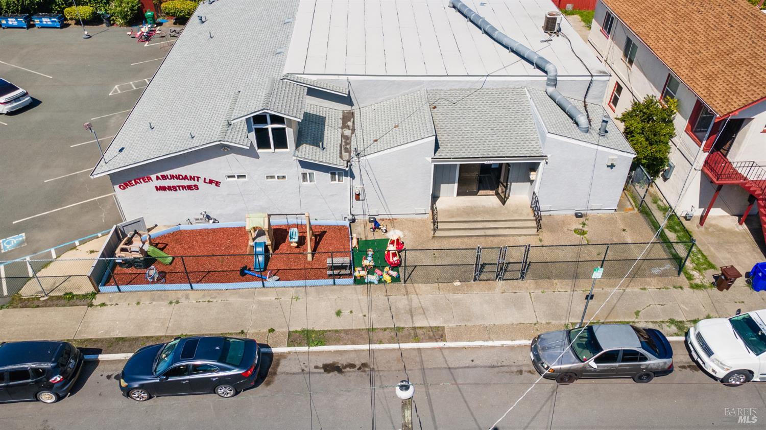 671 9th Street Richmond CA 94801