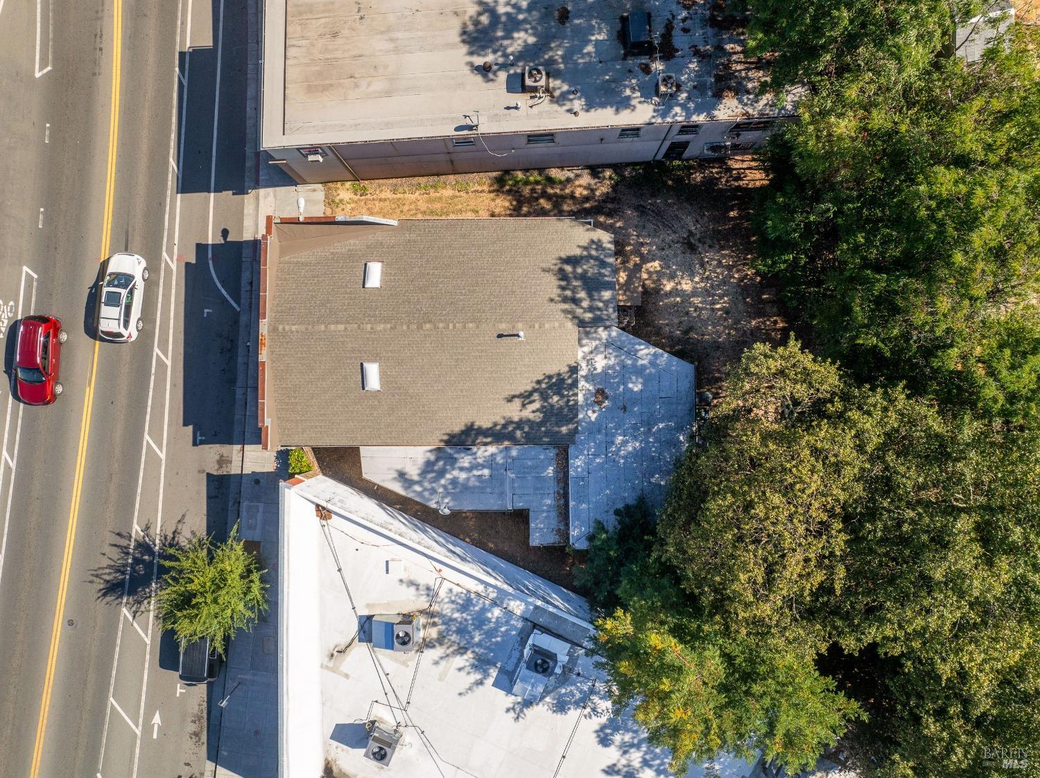 242 S Main Street Willits CA 95490