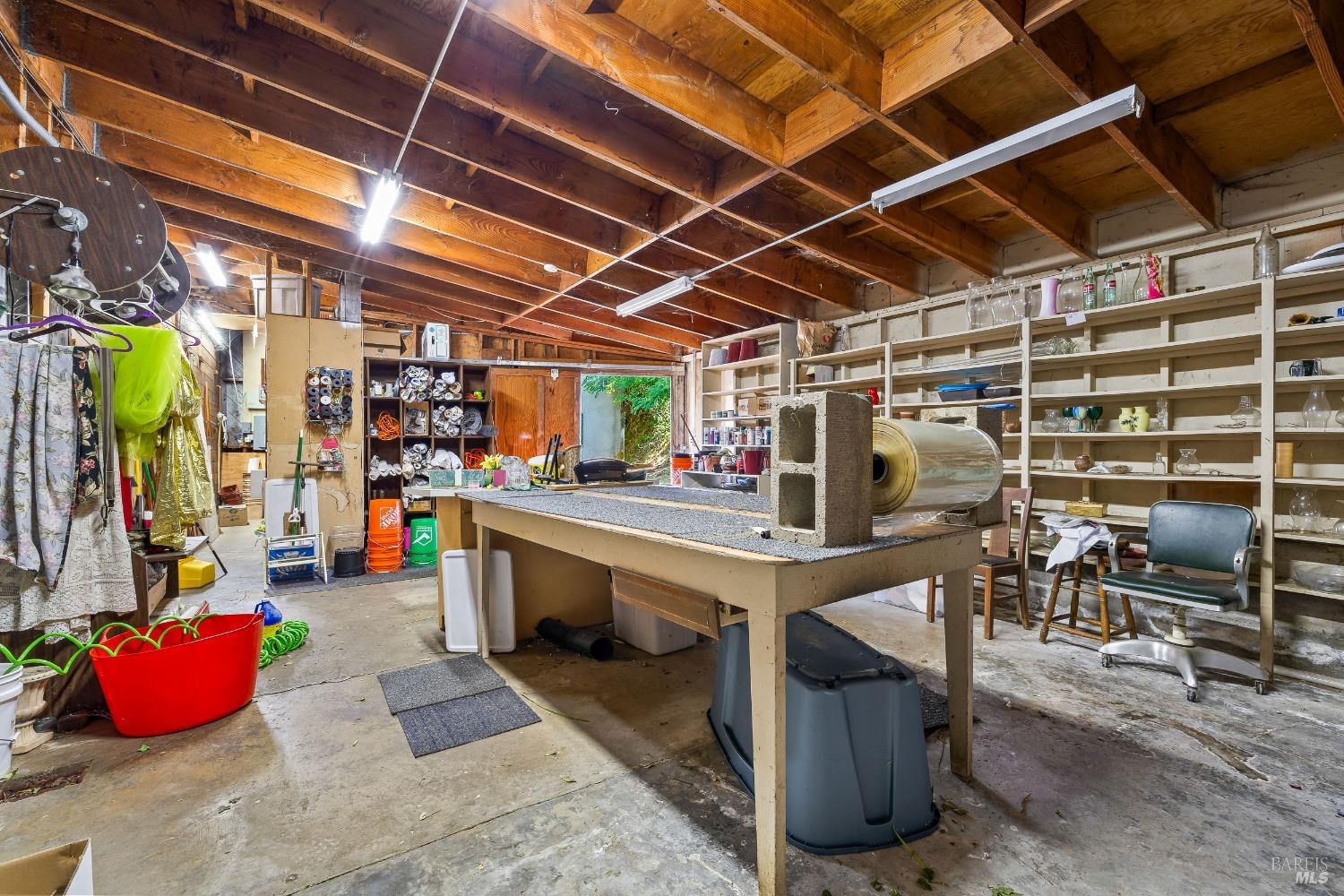 242 S Main Street Willits CA 95490