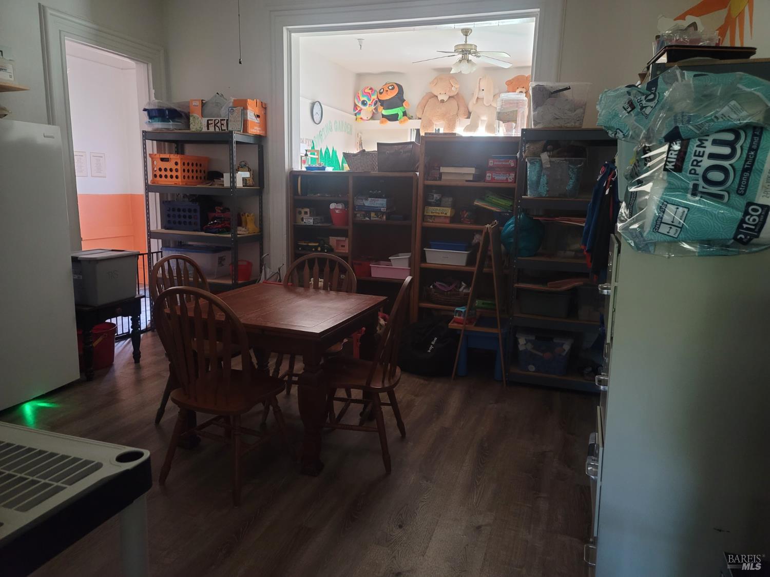 530 N Cloverdale Boulevard Cloverdale CA 95425