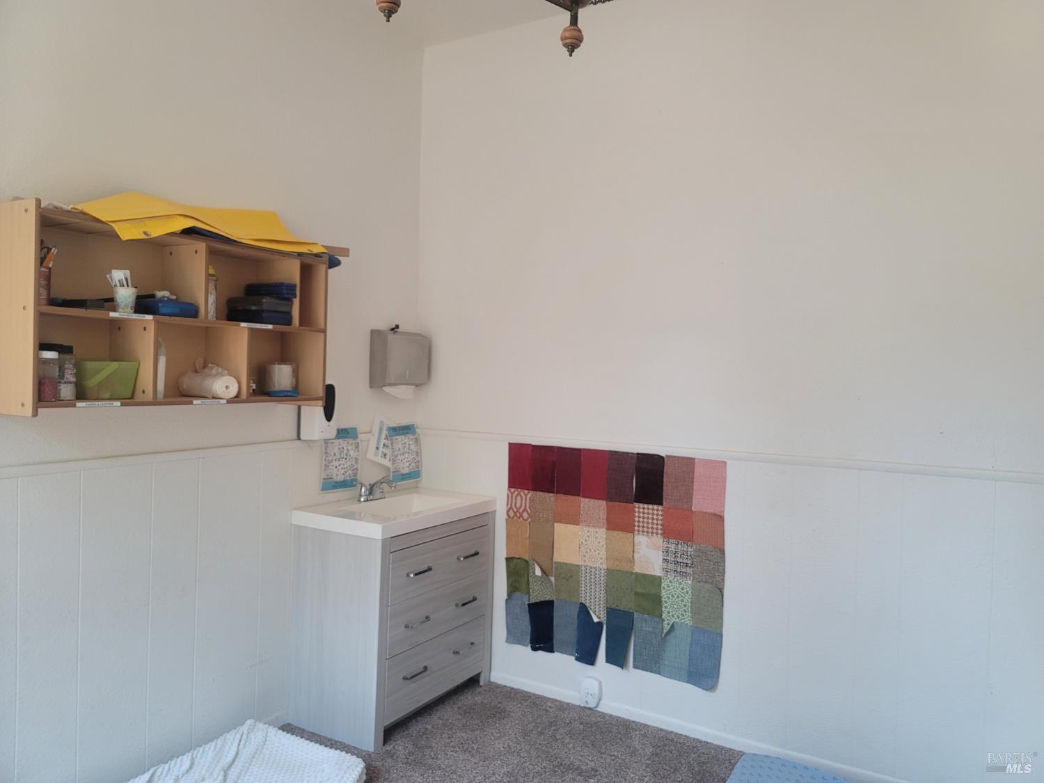 530 N Cloverdale Boulevard Cloverdale CA 95425