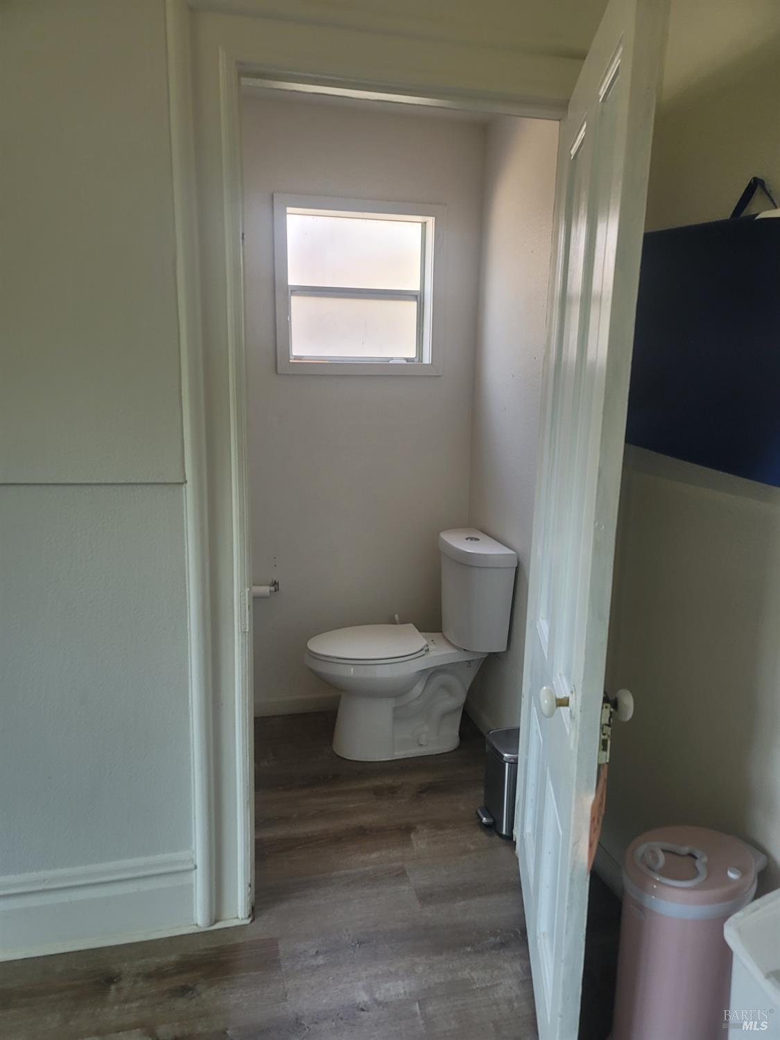 530 N Cloverdale Boulevard Cloverdale CA 95425