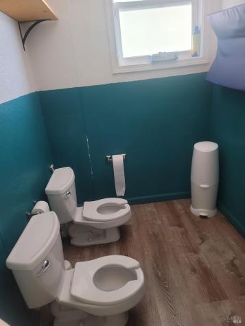 530 N Cloverdale Boulevard Cloverdale CA 95425