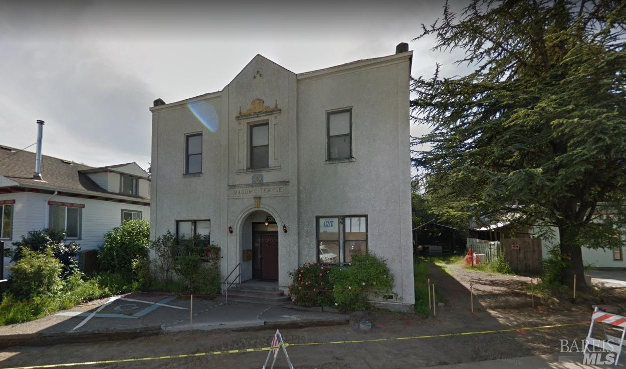 330 S Main Street Willits CA 95490