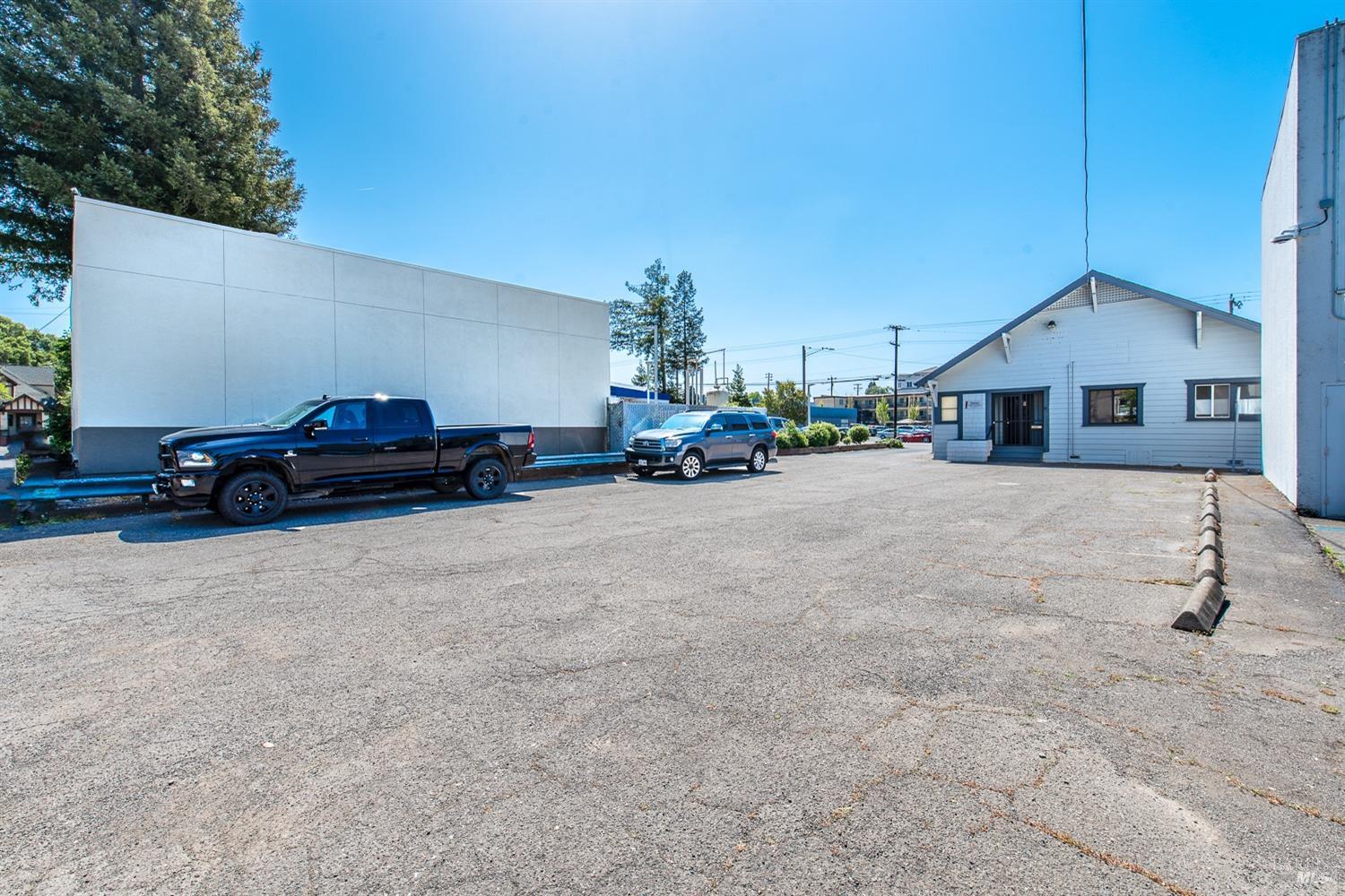 451 College Avenue Santa Rosa CA 95401