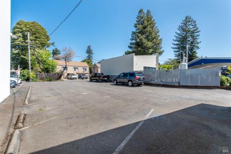 451 College Avenue Santa Rosa CA 95401