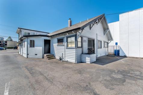 451 College Avenue Santa Rosa CA 95401