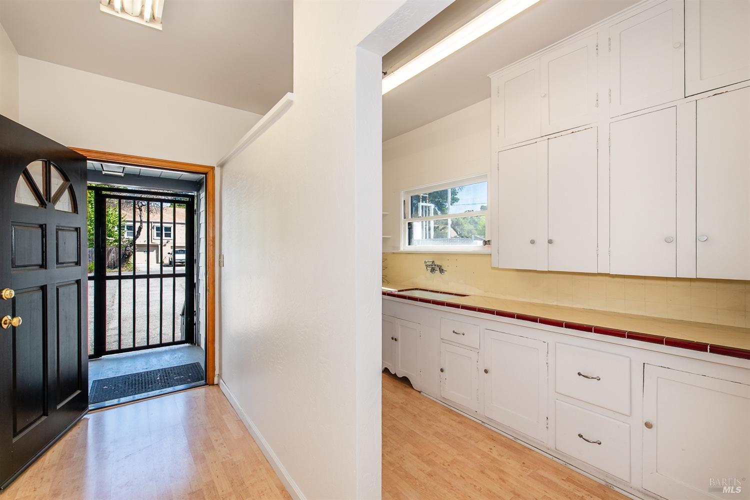 451 College Avenue Santa Rosa CA 95401