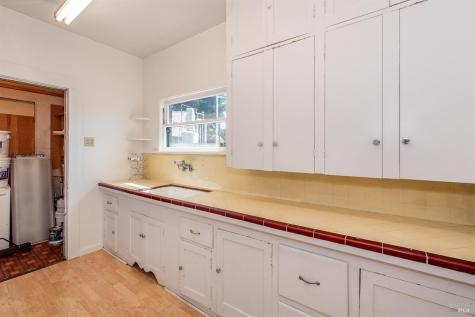 451 College Avenue Santa Rosa CA 95401