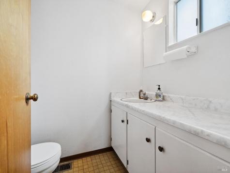 805 Healdsburg Avenue Healdsburg CA 95448