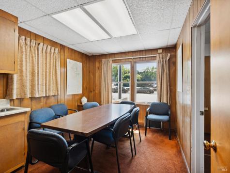 805 Healdsburg Avenue Healdsburg CA 95448