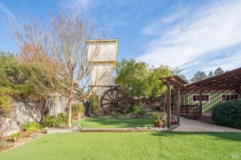 5186-5220 Highway 116 Highway S Sebastopol CA 95472