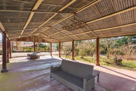 5186-5220 Highway 116 Highway S Sebastopol CA 95472