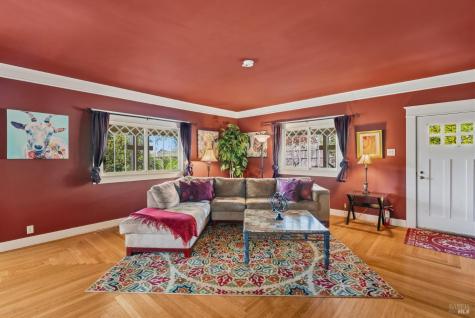 5186-5220 Highway 116 Highway S Sebastopol CA 95472