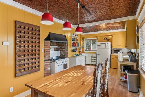 5186-5220 Highway 116 Highway S Sebastopol CA 95472