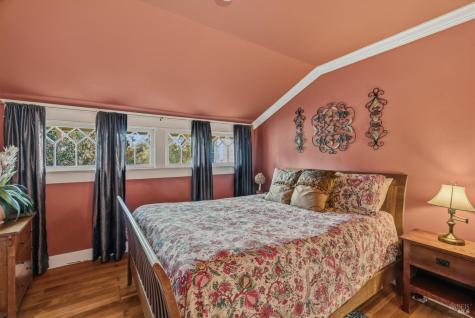 5186-5220 Highway 116 Highway S Sebastopol CA 95472