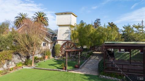 5186-5220 Highway 116 Highway S Sebastopol CA 95472