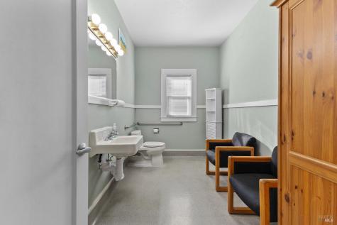 700 College Avenue Santa Rosa CA 95404