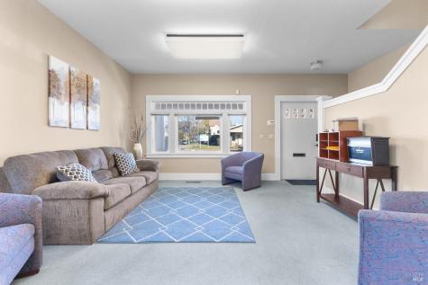 700 College Avenue Santa Rosa CA 95404