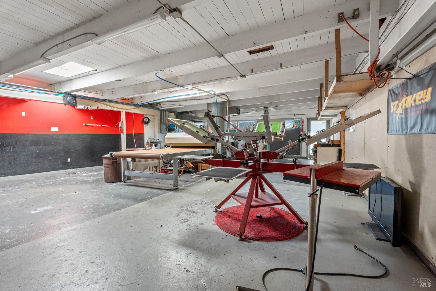 1178-1198 N State Street Ukiah CA 95482