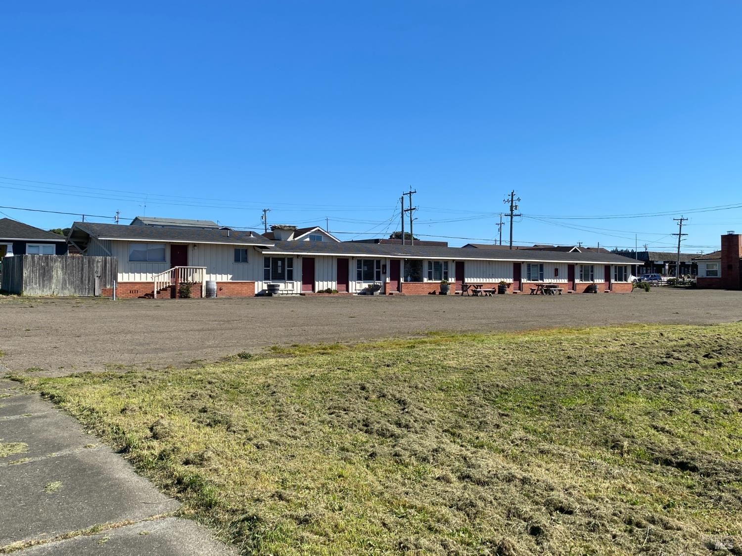 321 S Franklin Street Fort Bragg CA 95437
