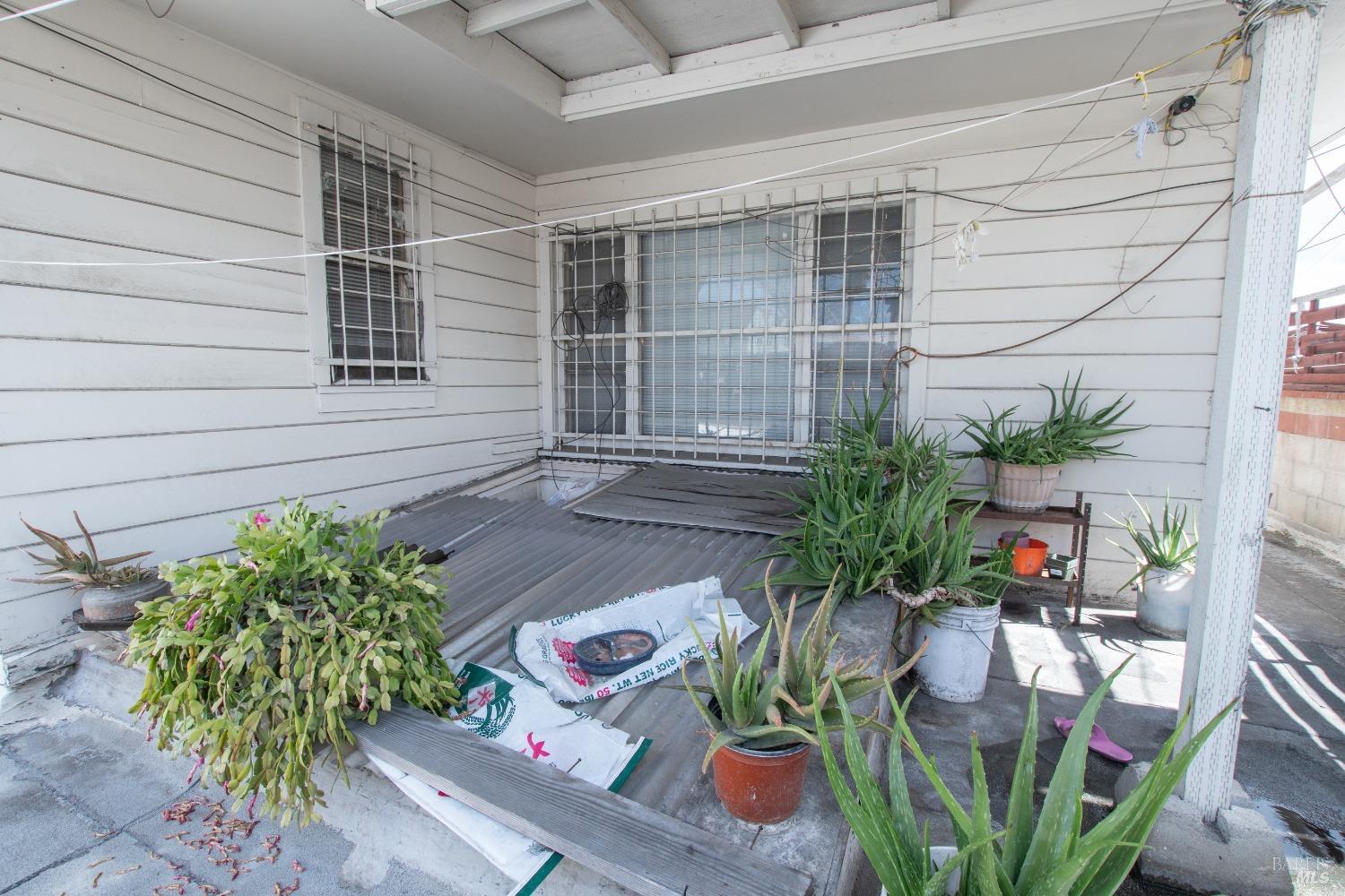 2811 Havenscourt Boulevard Oakland CA 94605