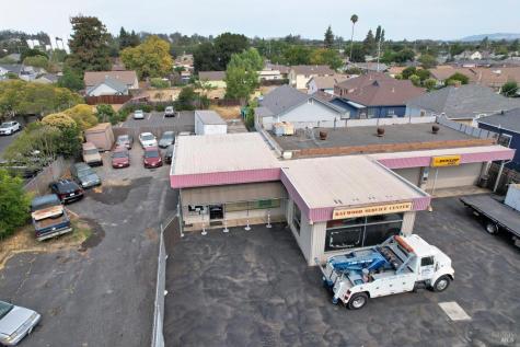 527 E Washington Street Petaluma CA 94952