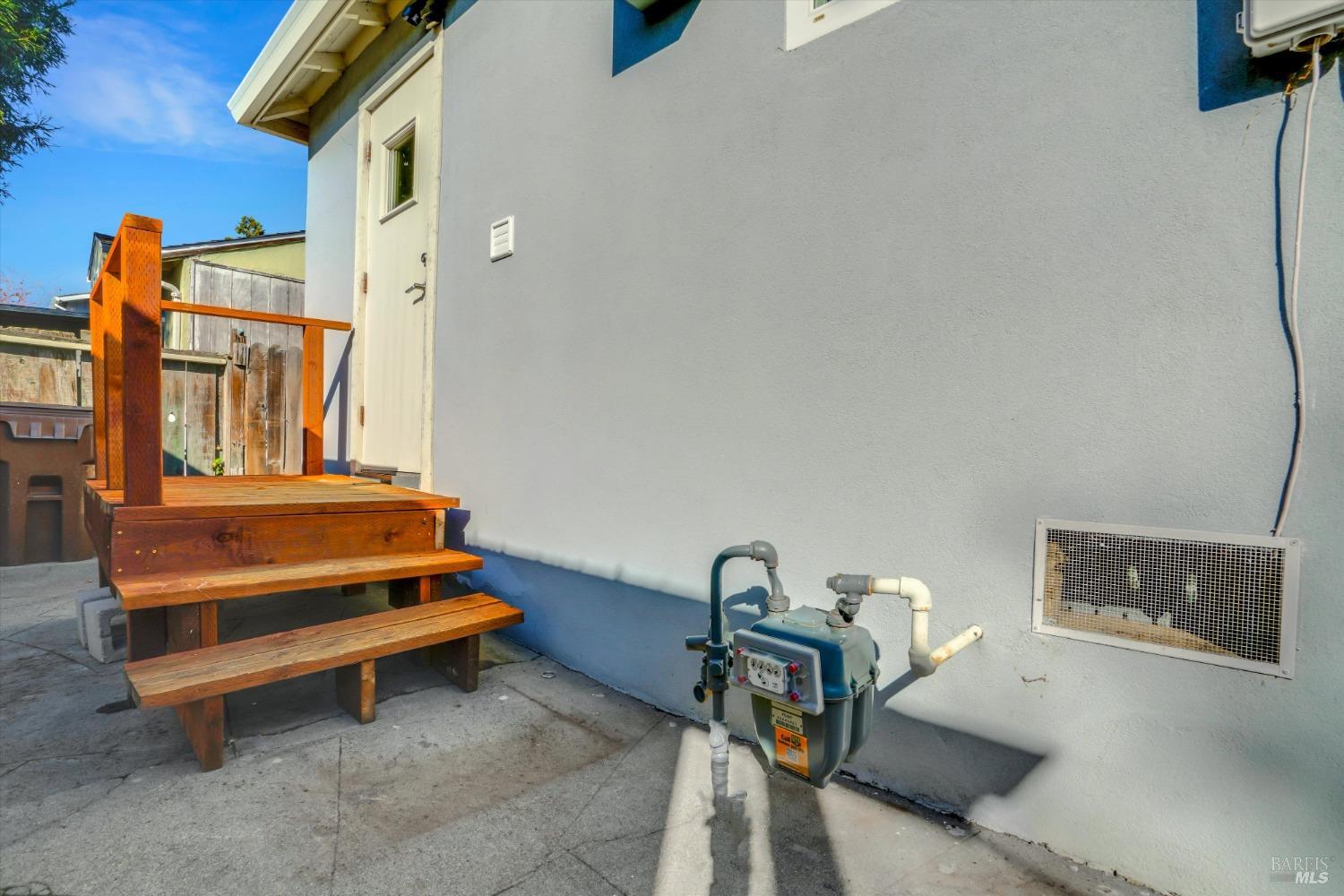 490 E L Street Benicia CA 94510