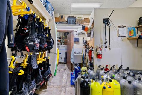 2112 Armory Drive Santa Rosa CA 95401