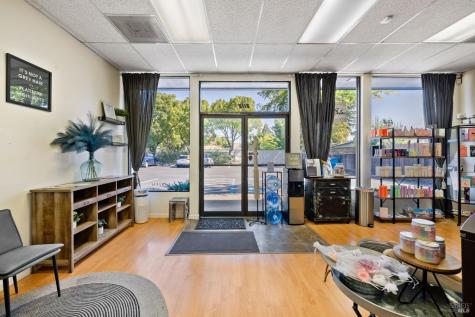 2112 Armory Drive Santa Rosa CA 95401