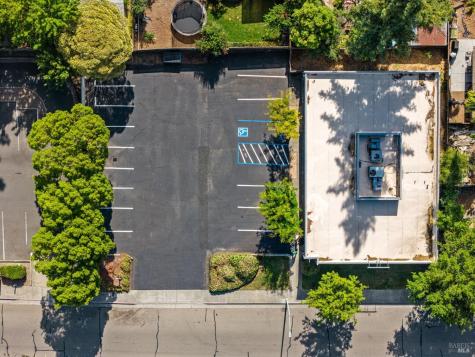 2112 Armory Drive Santa Rosa CA 95401