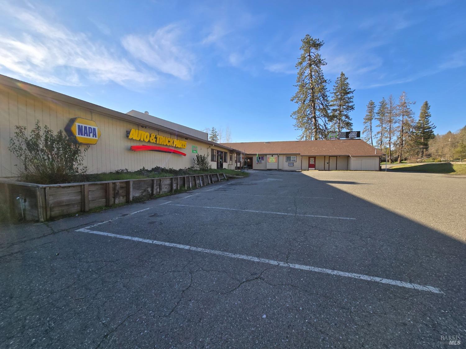44650 Highway 101 Laytonville CA 95454