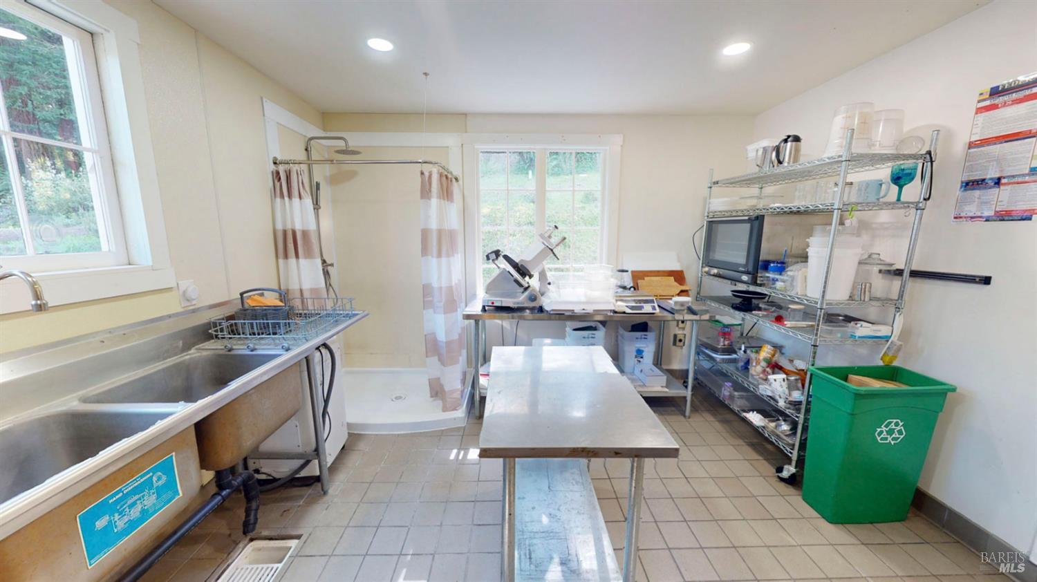 380-378 Bohemian Highway Freestone CA 95472