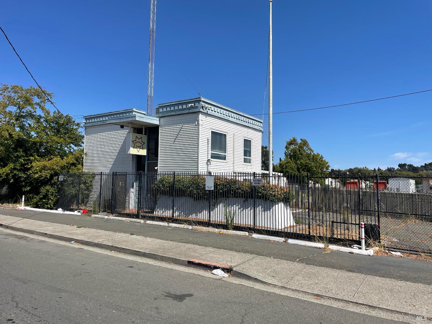 1487 Lemon Street Vallejo CA 94590