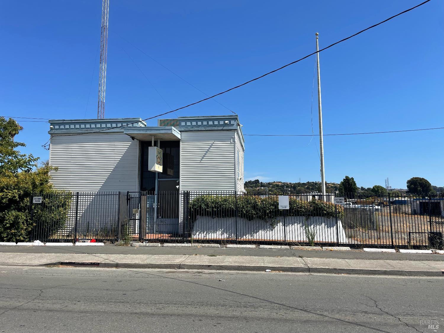 1487 Lemon Street Vallejo CA 94590