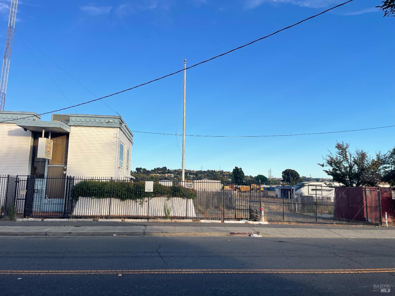 1487 Lemon Street Vallejo CA 94590
