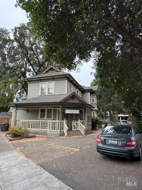 558 B Street Santa Rosa CA 95401