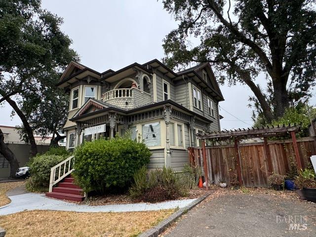 558 B Street Santa Rosa CA 95401