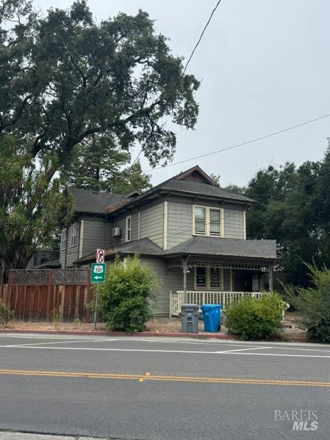 558 B Street Santa Rosa CA 95401