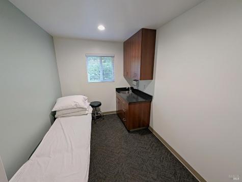 465 March Avenue Healdsburg CA 95448