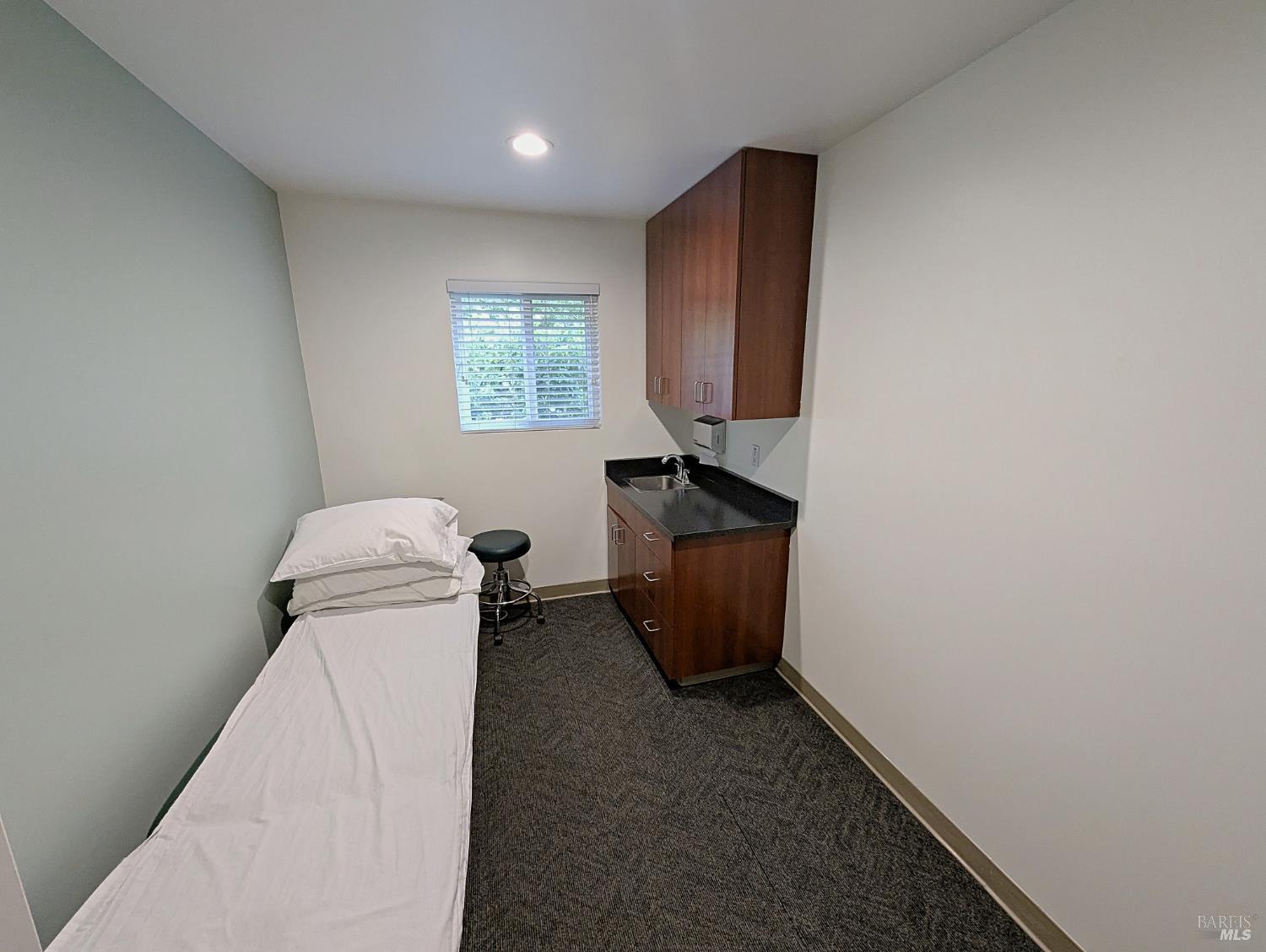 465 March Avenue Healdsburg CA 95448
