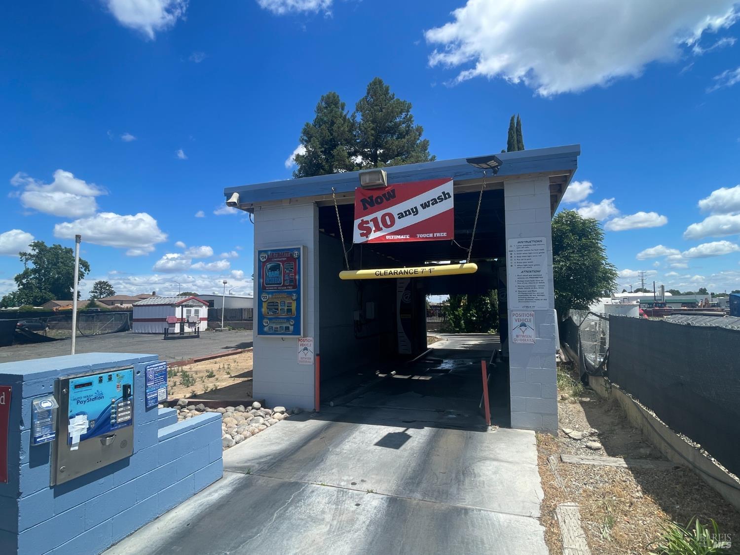720 N Adams Street Dixon CA 95620