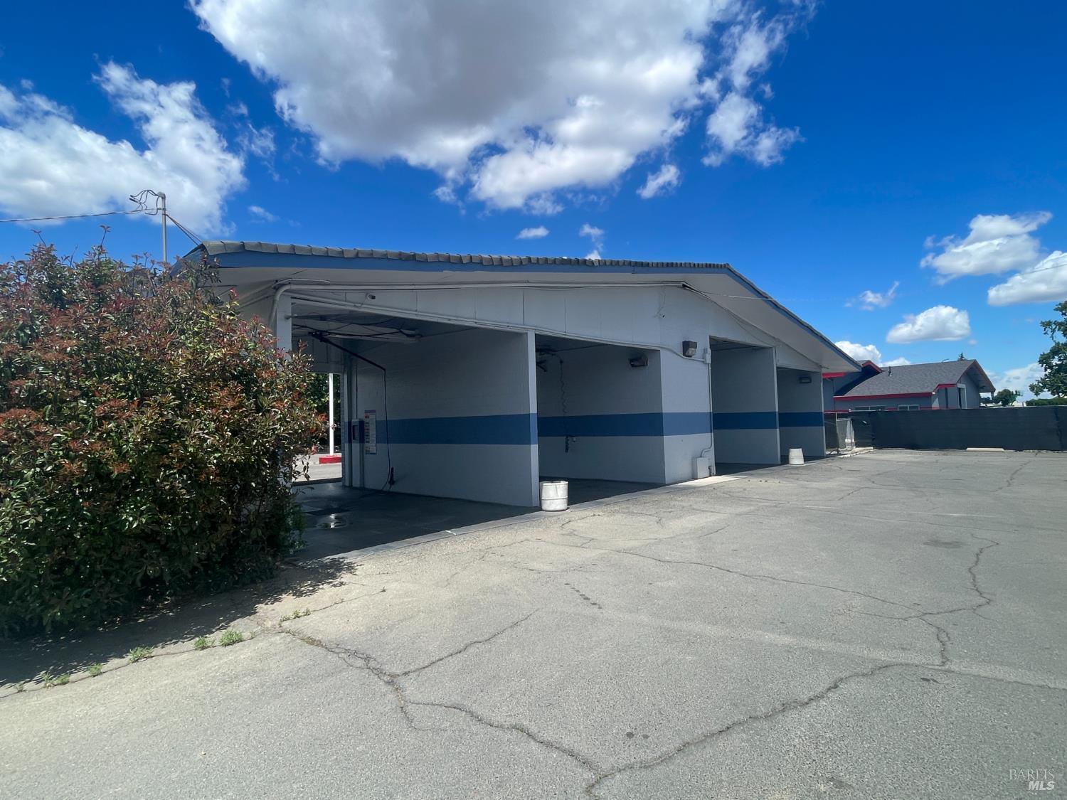720 N Adams Street Dixon CA 95620
