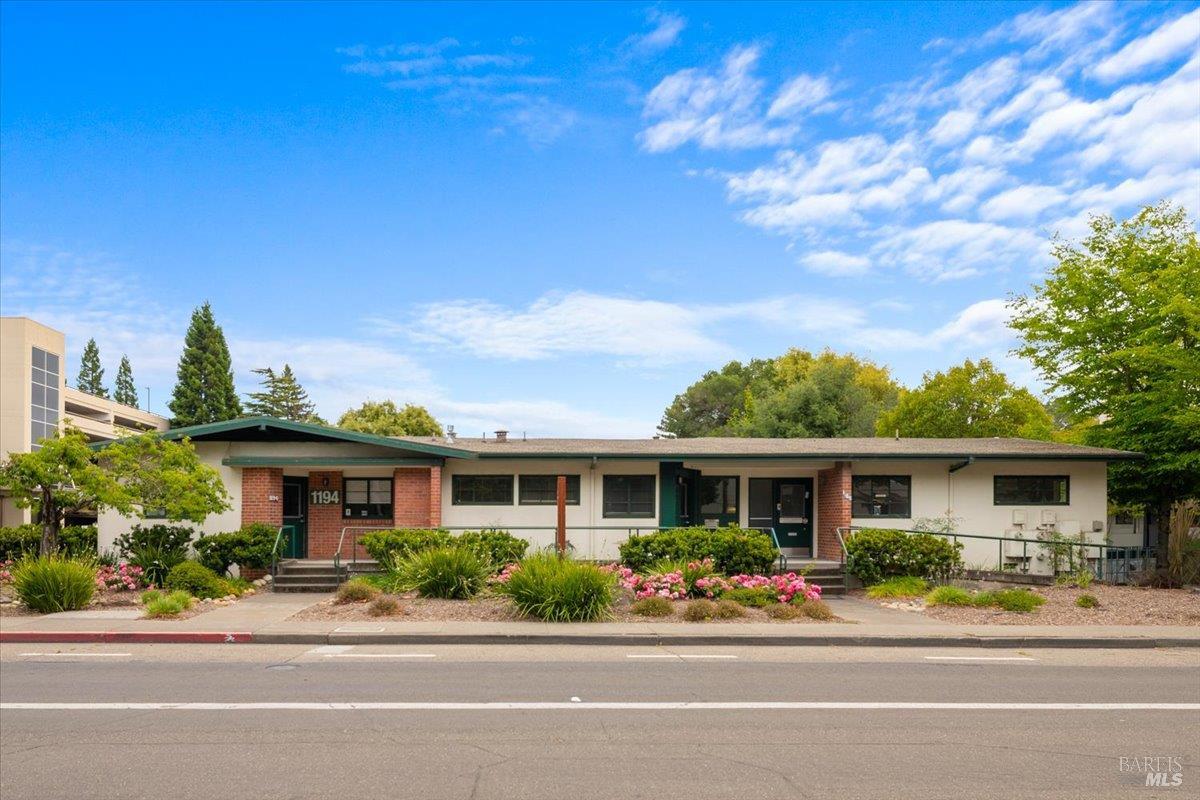 1190 Montgomery Drive Santa Rosa CA 95405