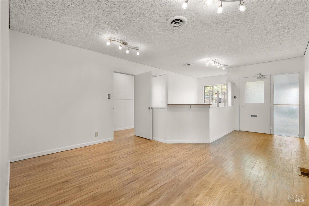1190 Montgomery Drive Santa Rosa CA 95405