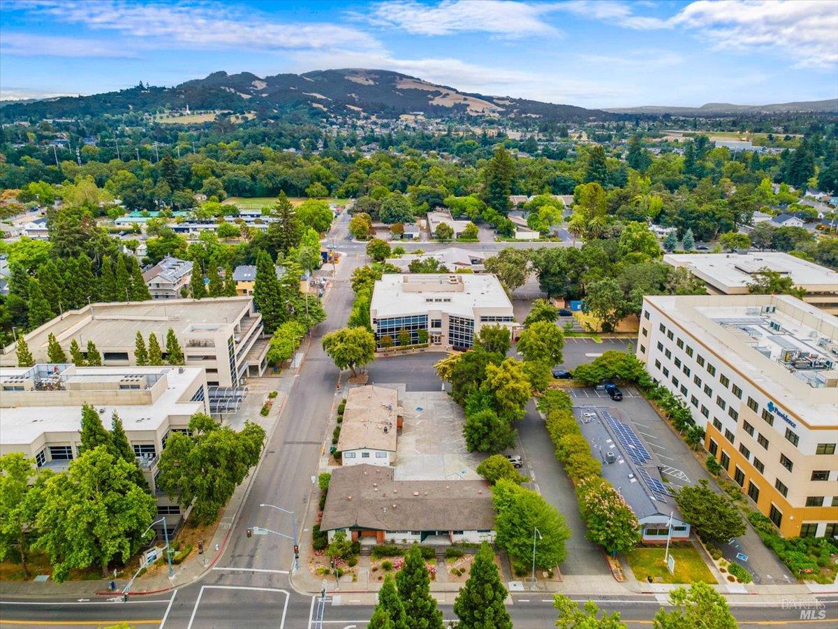 1190 Montgomery Drive Santa Rosa CA 95405