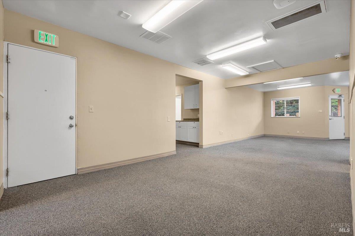 1190 Montgomery Drive Santa Rosa CA 95405