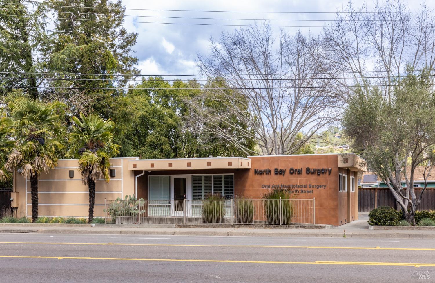 2211 4th Street Santa Rosa CA 95404