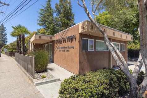 2211 4th Street Santa Rosa CA 95404